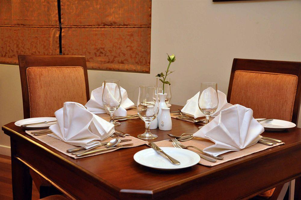 Langdale Boutique Hotel By Amaya Nuwara Eliya Bagian luar foto