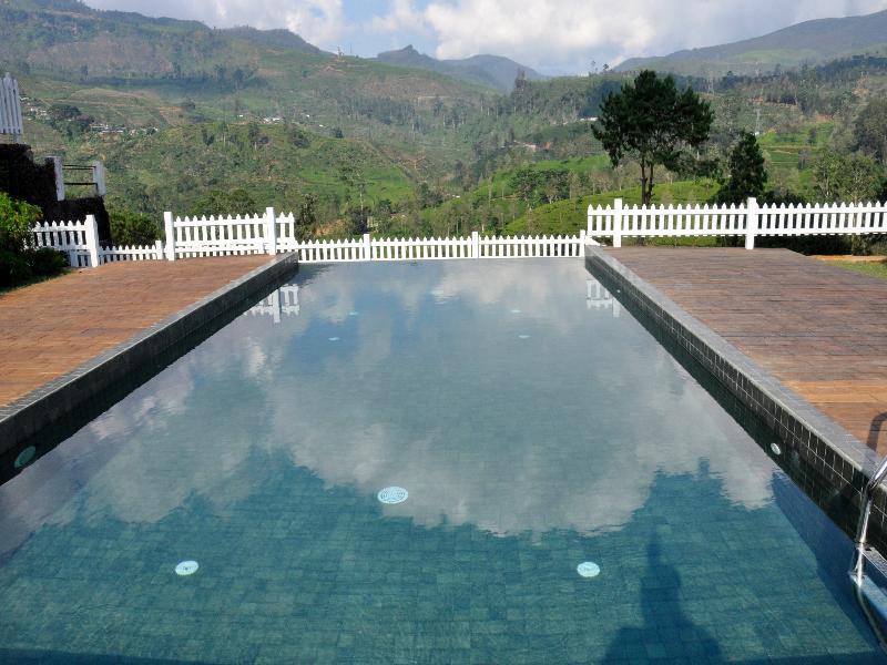Langdale Boutique Hotel By Amaya Nuwara Eliya Bagian luar foto
