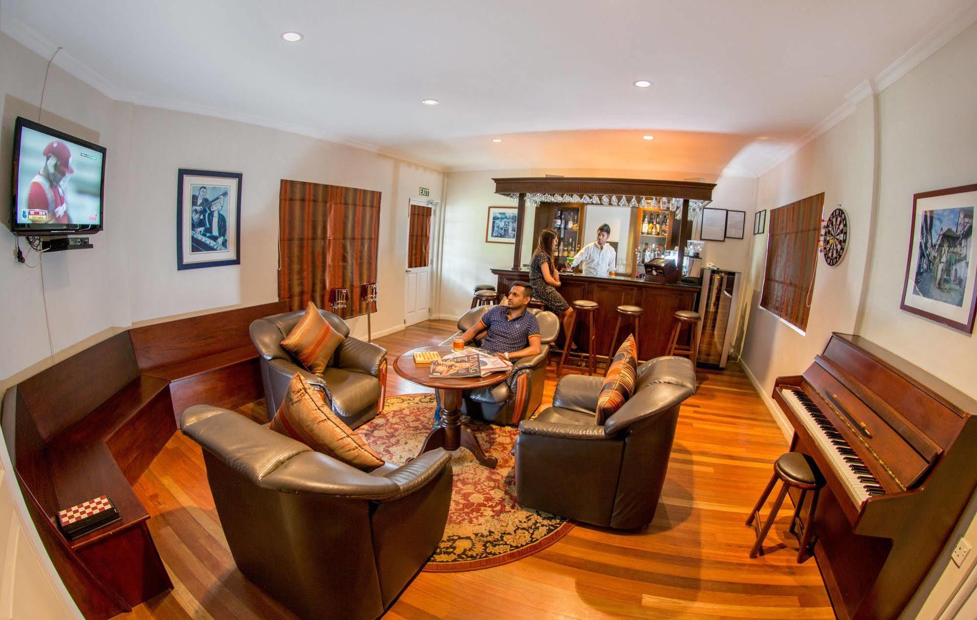 Langdale Boutique Hotel By Amaya Nuwara Eliya Bagian luar foto